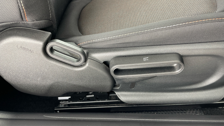 MINI Hatchback 1.5 Cooper Classic 3dr Auto Petrol Hatchback